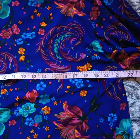 Liz Claiborne Vintage Silk Long Sleeve Blouse 14 XL Colorful Floral Jewel 90s - Picture 14 of 14